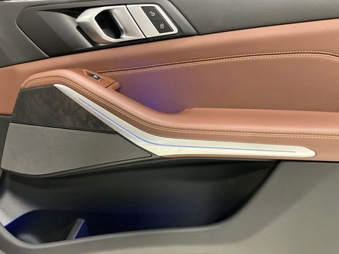 Used 2025 BMW X5 xDrive40i image 21