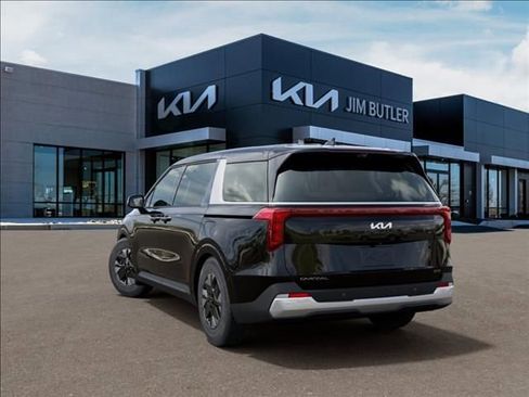 New 2026 Kia Carnival LXS FWD image 4