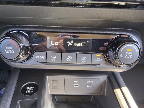 New 2026 Nissan Kicks SV image 15