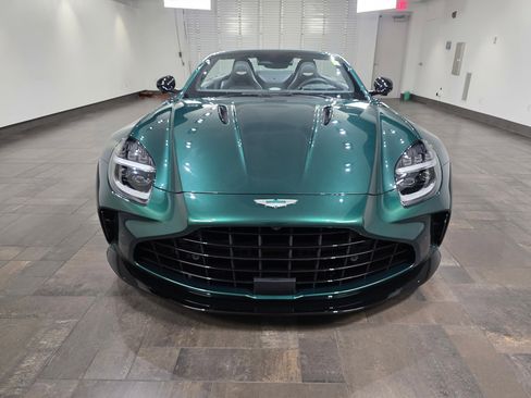 Used 2026 Aston Martin V8 Vantage S image 7