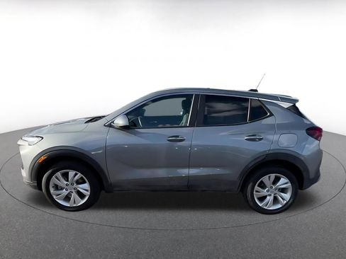 Used 2025 Buick Encore GX Preferred image 9