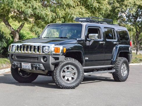 Used 2007 HUMMER H3 image 1