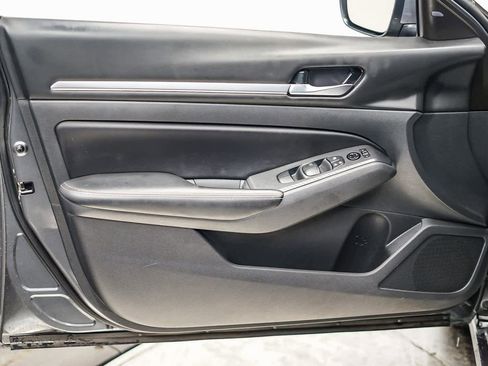 Used 2022 Nissan Altima 2.5 SV image 20