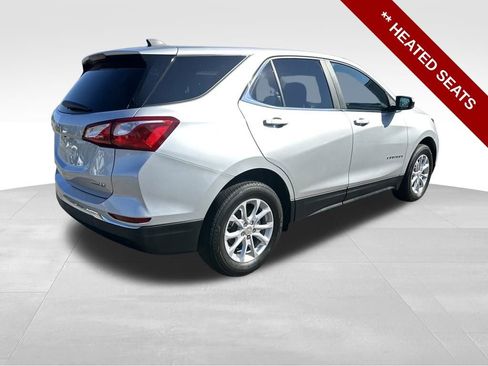 Used 2021 Chevrolet Equinox LT w/ Driver Convenience Package image 7