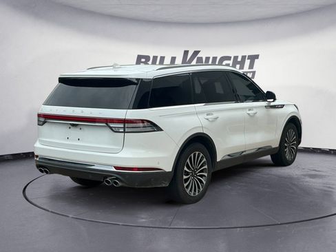 Used 2023 Lincoln Aviator Reserve w/ Equipment Group 201A AWD/4WD image 5