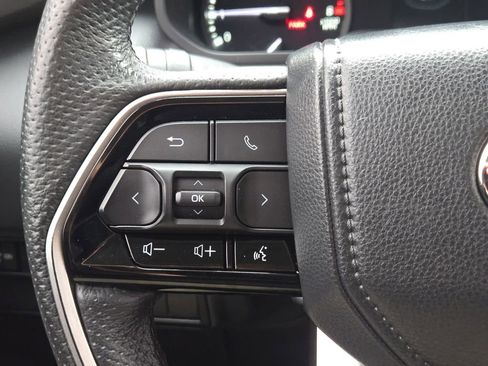 Used 2023 Toyota Tundra Limited image 30