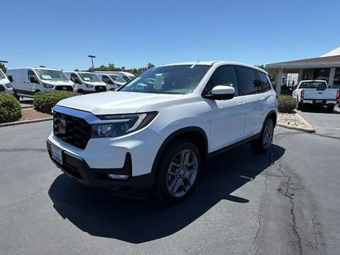Used 2023 Honda Passport EX-L image 1