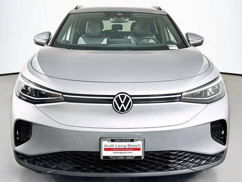 Used 2024 Volkswagen ID.4 2WD image 2