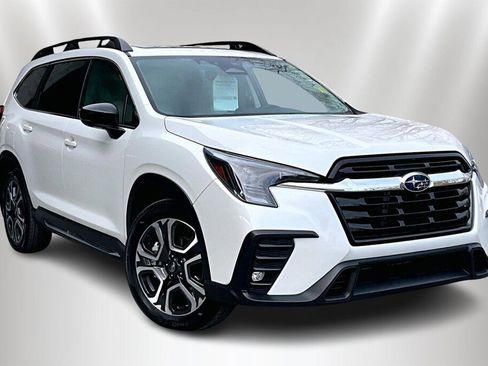 Certified 2024 Subaru Ascent Limited w/ Technology Package image 1