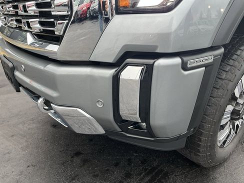 Used 2024 GMC Sierra 2500 Denali w/ Denali Reserve Package image 40