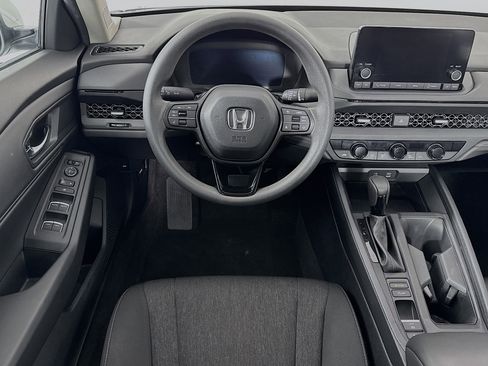 Certified 2023 Honda Accord EX image 22