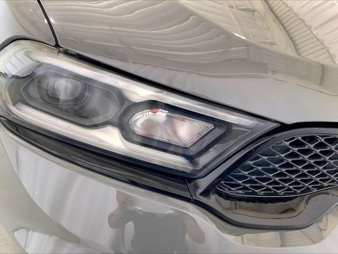 Used 2021 Dodge Durango SXT RWD image 12