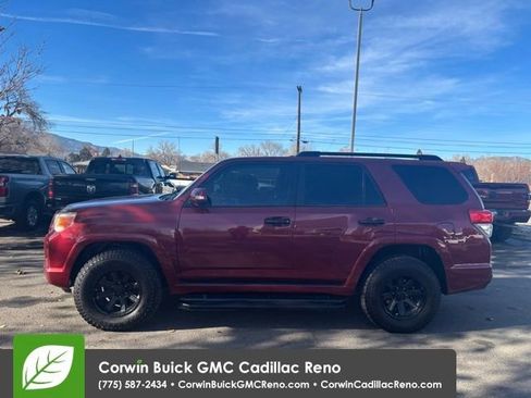 Used 2011 Toyota 4Runner SR5 image 5