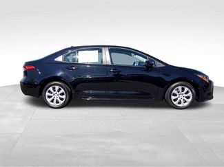 Certified 2025 Toyota Corolla LE FWD video 2