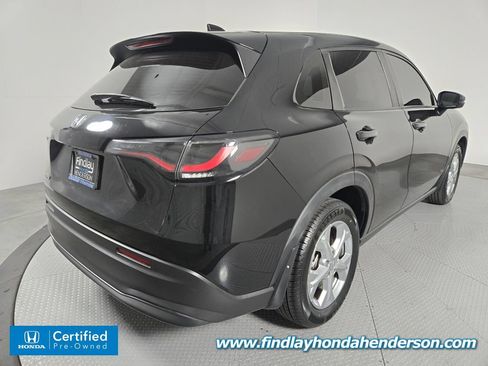 Certified 2023 Honda HR-V LX image 6