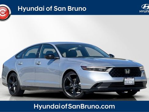 Used 2023 Honda Accord Sport image 1