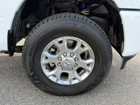 Used 2024 RAM 2500 Laramie image 29