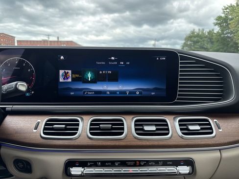 New 2026 Mercedes-Benz GLE 350 4MATIC image 36