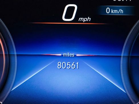 Used 2020 Mercedes-Benz GLE 350 w/ Parking Assist Package image 20