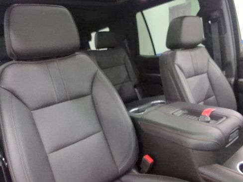 Used 2023 Chevrolet Tahoe RST w/ Luxury Package AWD/4WD image 41