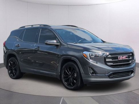 Used 2021 GMC Terrain SLT w/ Elevation Edition FWD image 9