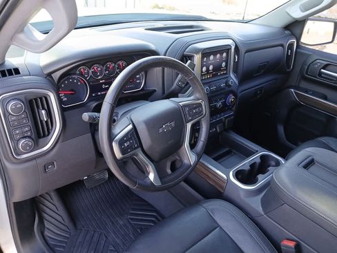 Used 2020 Chevrolet Silverado 1500 RST w/ Texas Edition image 23