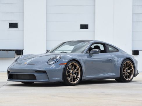 Used 2023 Porsche 911 GT3 RWD image 2