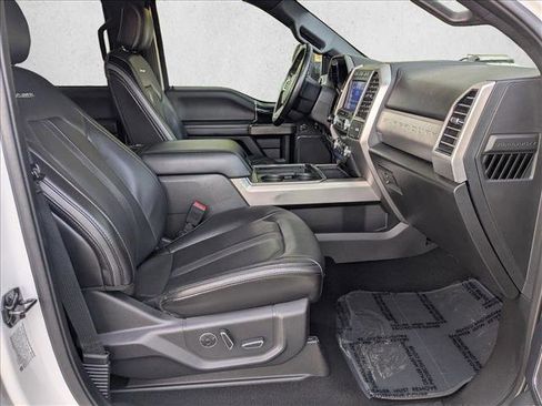 Used 2020 Ford F450 Platinum w/ FX4 Off-Road Package image 20