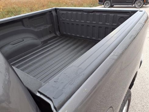 Used 2021 RAM 1500 Big Horn image 28