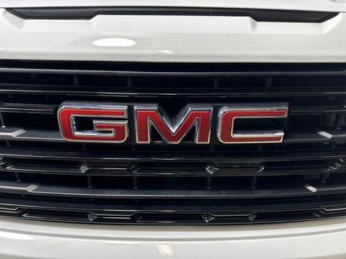 Used 2024 GMC Sierra 1500 Elevation w/ Max Trailering Package image 9