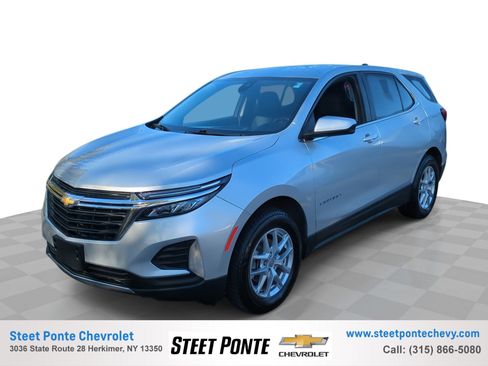 Used 2022 Chevrolet Equinox LT image 1