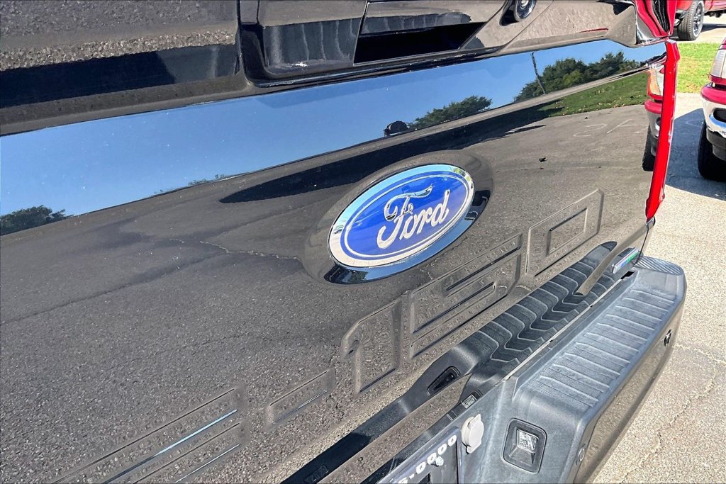 Used 2023 Ford F150 Lariat w/ Equipment Group 502A High AWD/4WD image 14