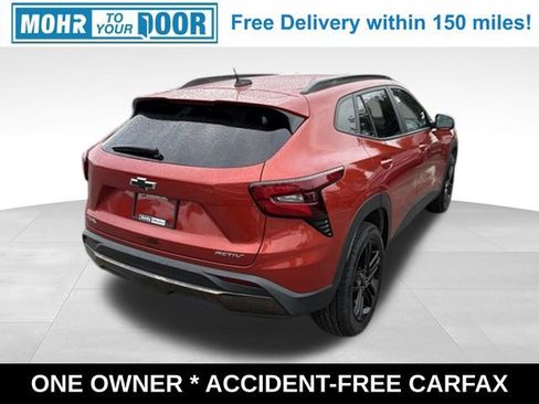 Used 2024 Chevrolet Trax ACTIV w/ Sunroof Package FWD image 6