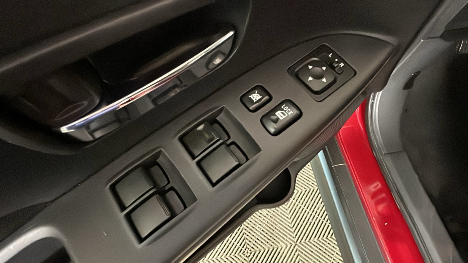 Used 2025 Mitsubishi Outlander Sport ES AWD/4WD image 11