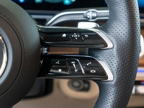 New 2026 Mercedes-Benz GLS 450 4MATIC image 17