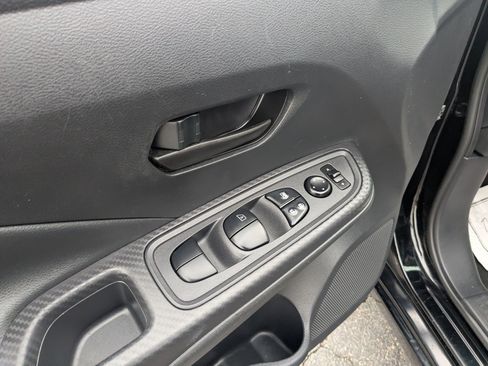 Used 2020 Nissan Versa S image 13