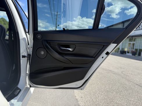 Used 2015 BMW M3 image 30