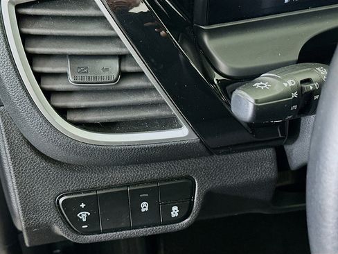 Used 2024 Kia Seltos S image 17