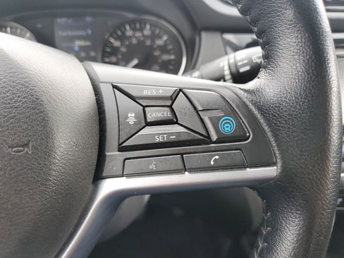 Used 2022 Nissan Rogue Sport SV w/ Technology Package AWD/4WD image 21