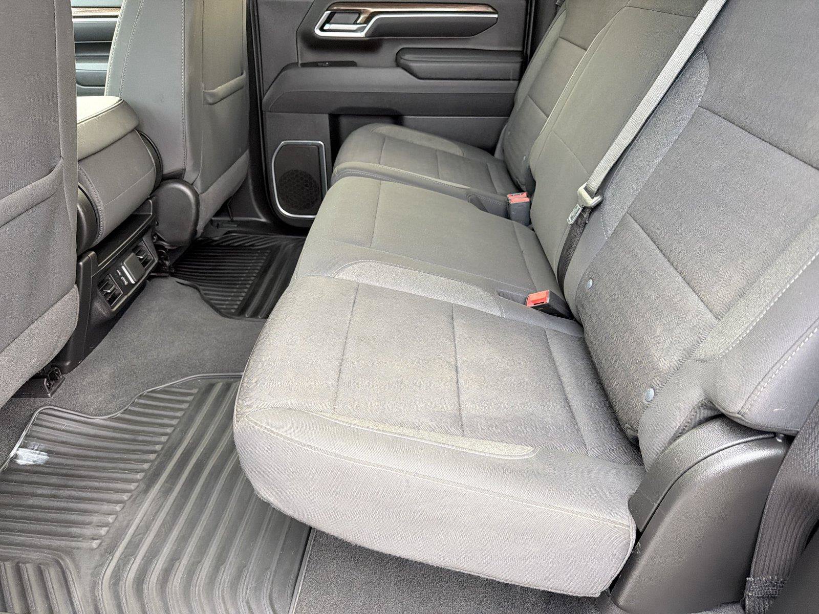 Used 2025 Chevrolet Silverado 2500 LT AWD/4WD image 19