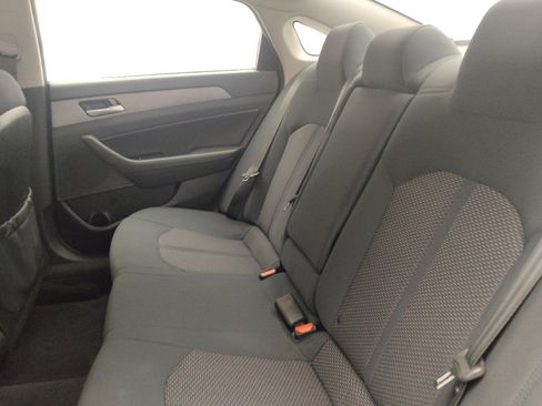 Used 2018 Hyundai Sonata SEL FWD image 18