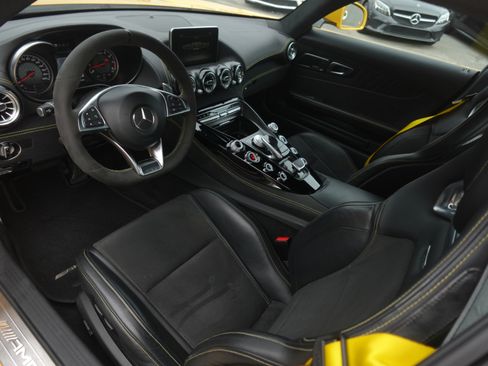 Used 2017 Mercedes-Benz AMG GT Coupe image 7