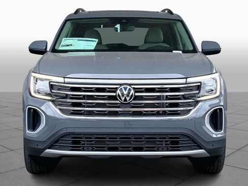 New 2026 Volkswagen Atlas SE FWD image 3