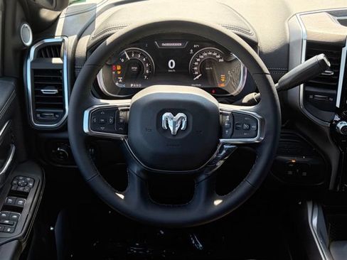 New 2026 RAM 2500 Laramie AWD/4WD image 36