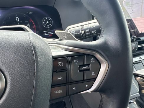 Used 2025 Lexus GX 550 w/ Cold Area Package AWD/4WD image 24