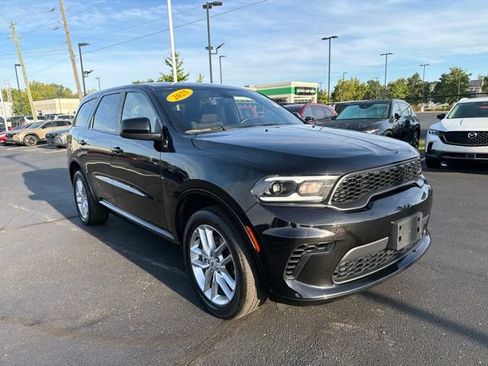 Used 2025 Dodge Durango GT AWD/4WD image 1