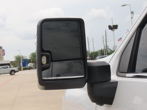 Used 2021 Chevrolet Silverado 3500 LTZ w/ LTZ Plus Package AWD/4WD image 18