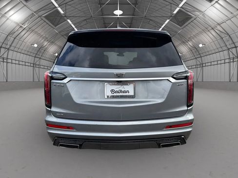 Used 2023 Cadillac XT6 Sport image 6