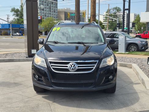 Used 2009 Volkswagen Tiguan SE AWD/4WD image 11
