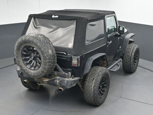 Used 2017 Jeep Wrangler Sahara w/ Trailer Tow Group image 31